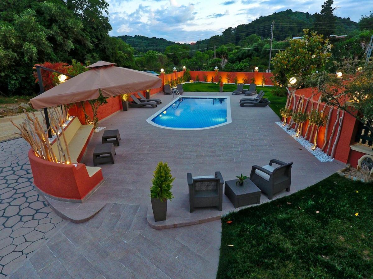 Villa Alex Sinarades Екстер'єр фото