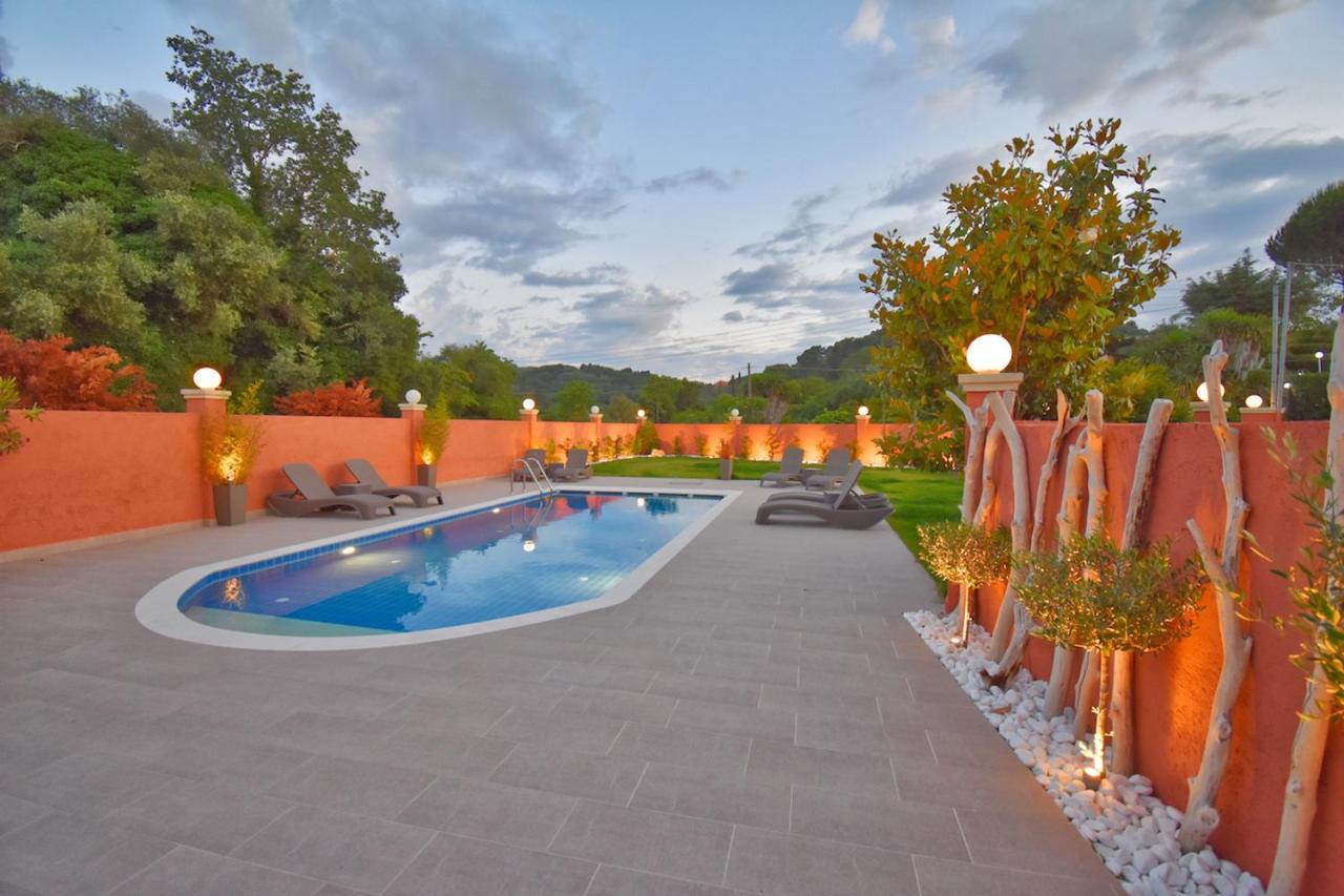 Villa Alex Sinarades Екстер'єр фото