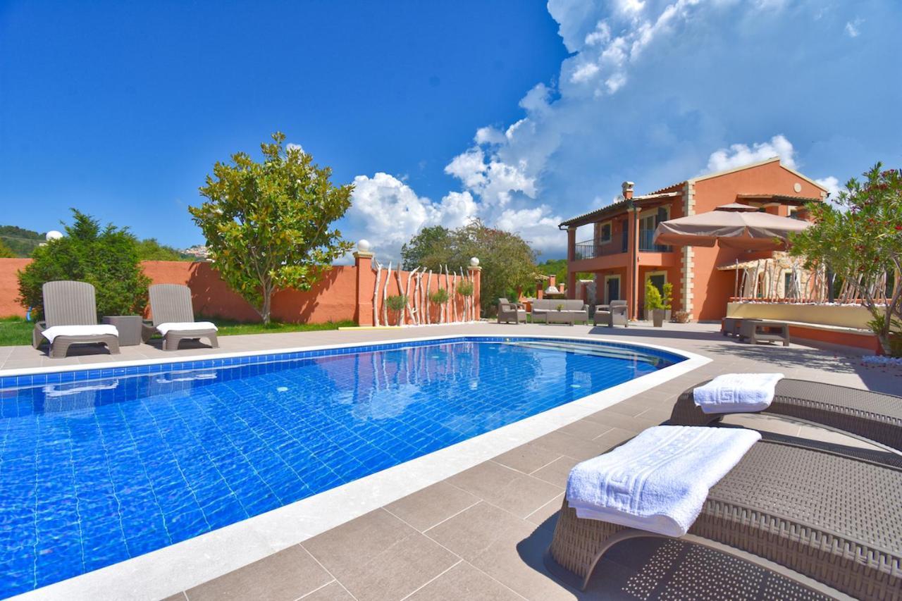 Villa Alex Sinarades Екстер'єр фото