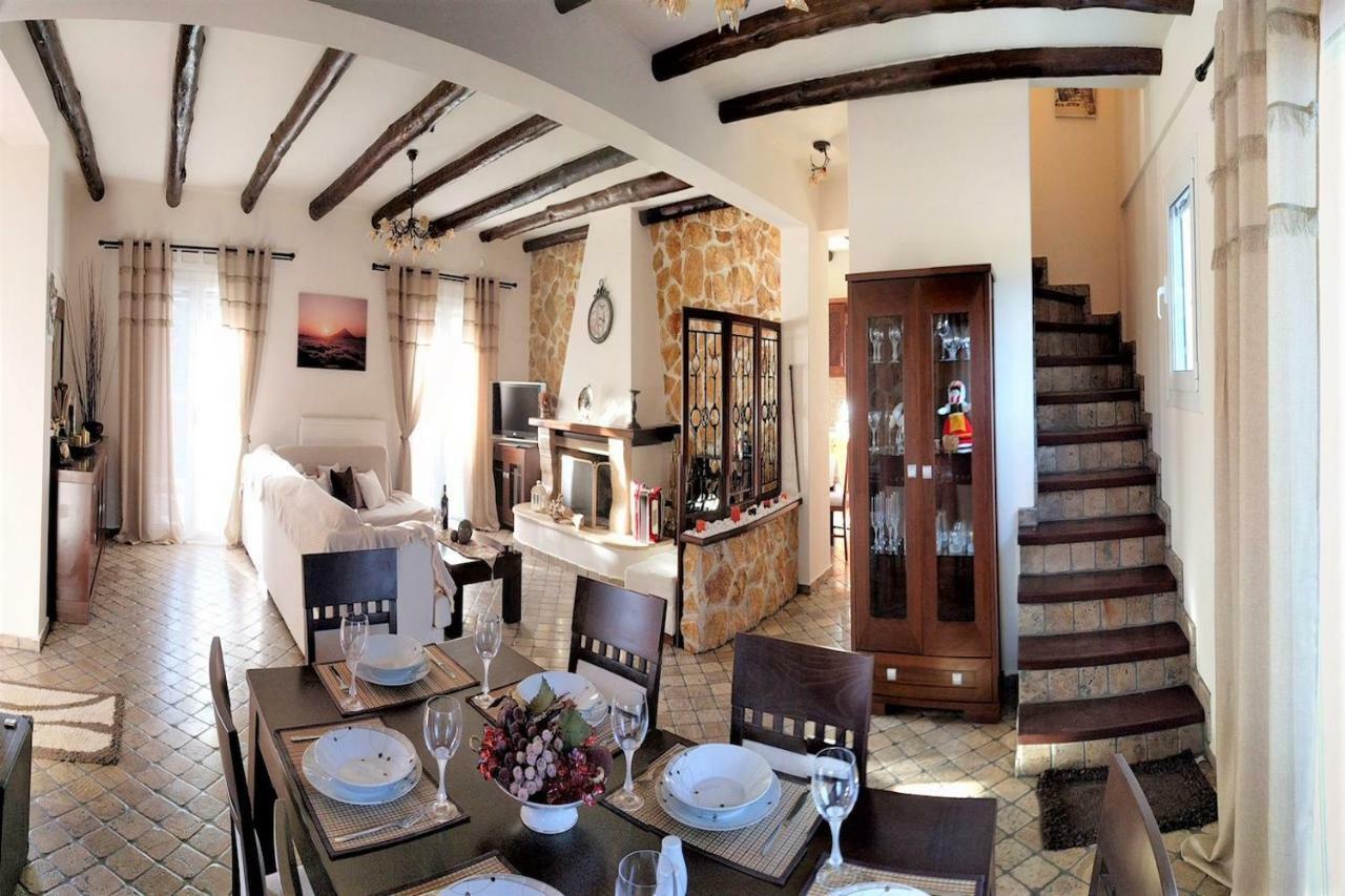 Villa Alex Sinarades Екстер'єр фото