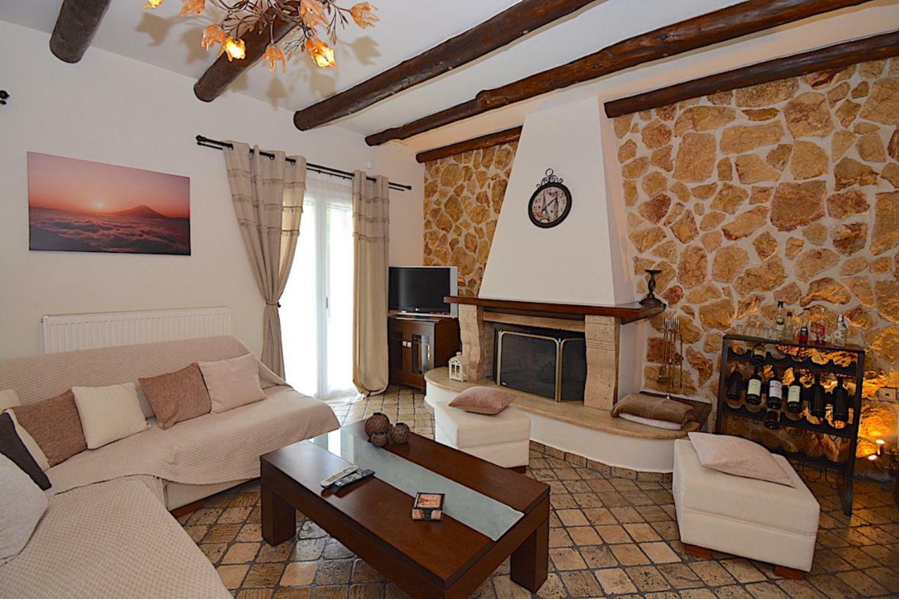 Villa Alex Sinarades Екстер'єр фото