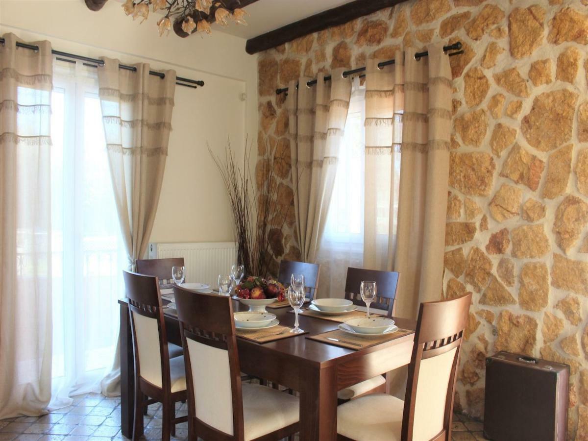 Villa Alex Sinarades Екстер'єр фото