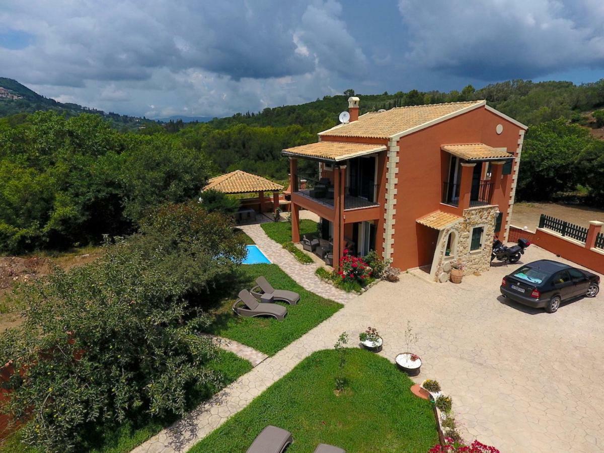 Villa Alex Sinarades Екстер'єр фото