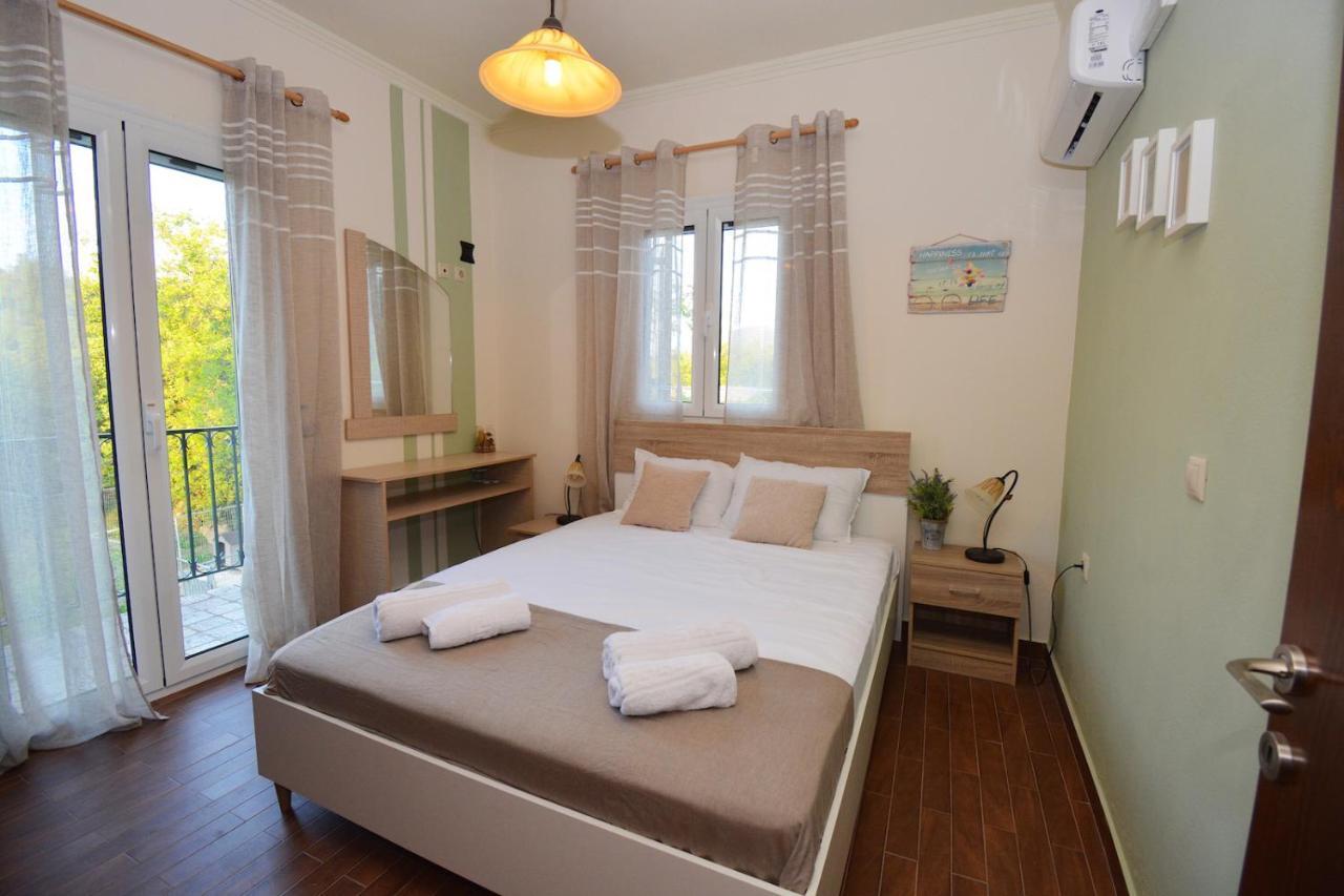 Villa Alex Sinarades Екстер'єр фото